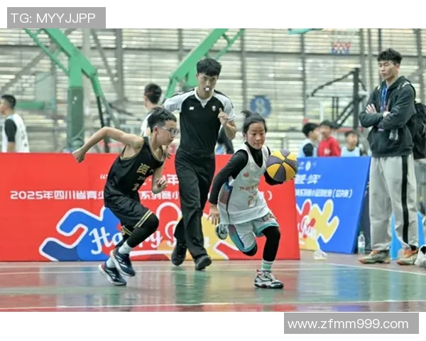 成都亚运会篮球赛点评:展现团队力量与拼搏精神的精彩表现